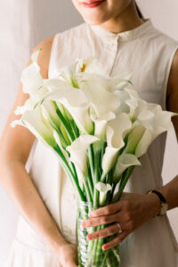 a perfect modern bouquet with calla